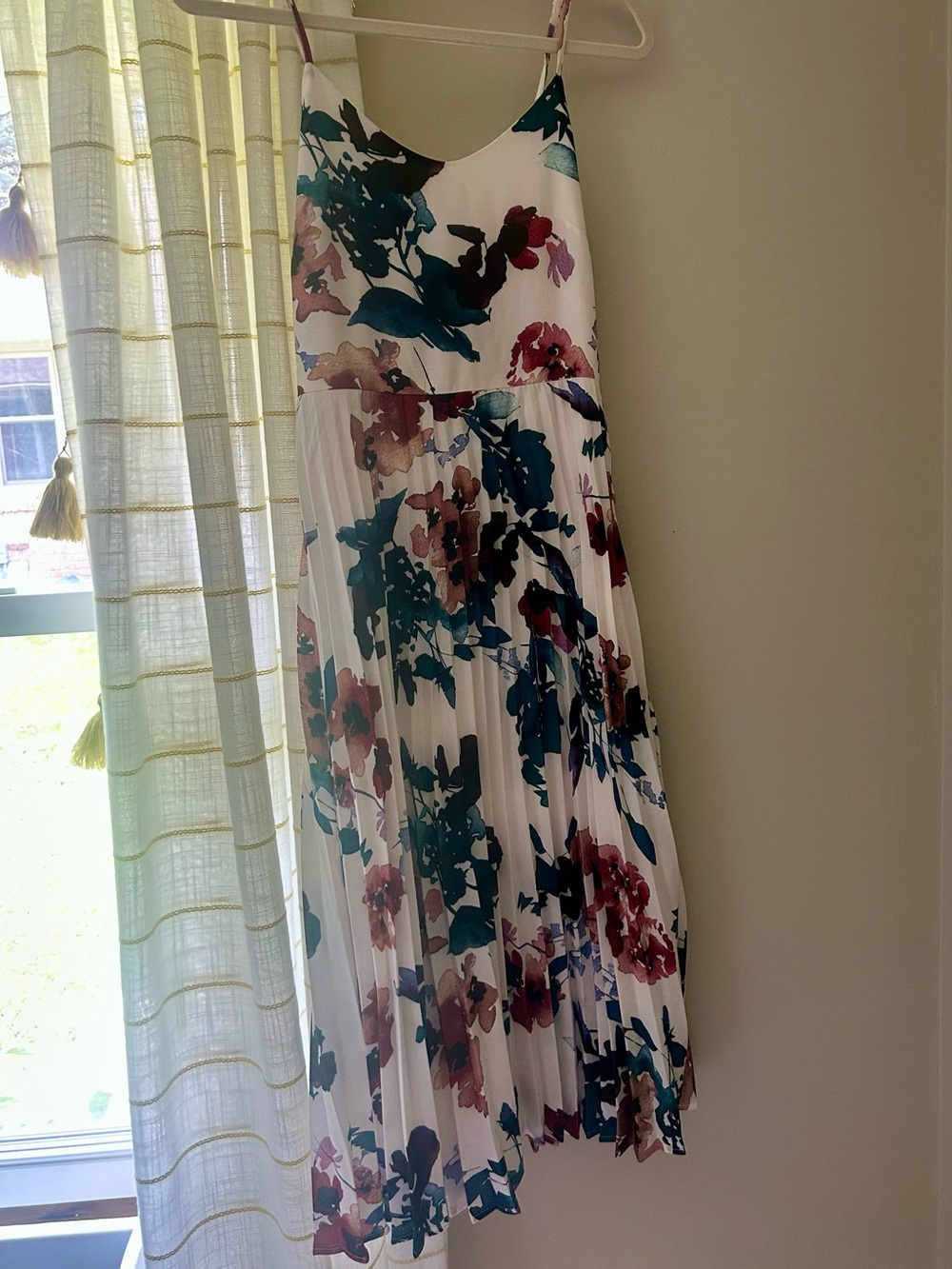 Floral Pleated Midi Dress